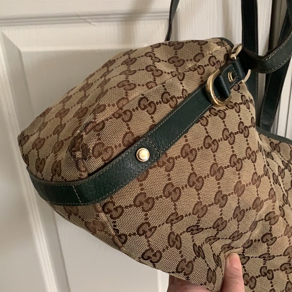 Authentic Gucci shoulder bag - Picture 7 of 13
